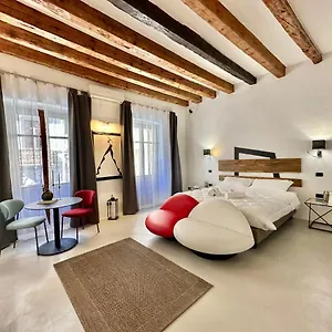 C&o Savoia Deluxe Affittacamere